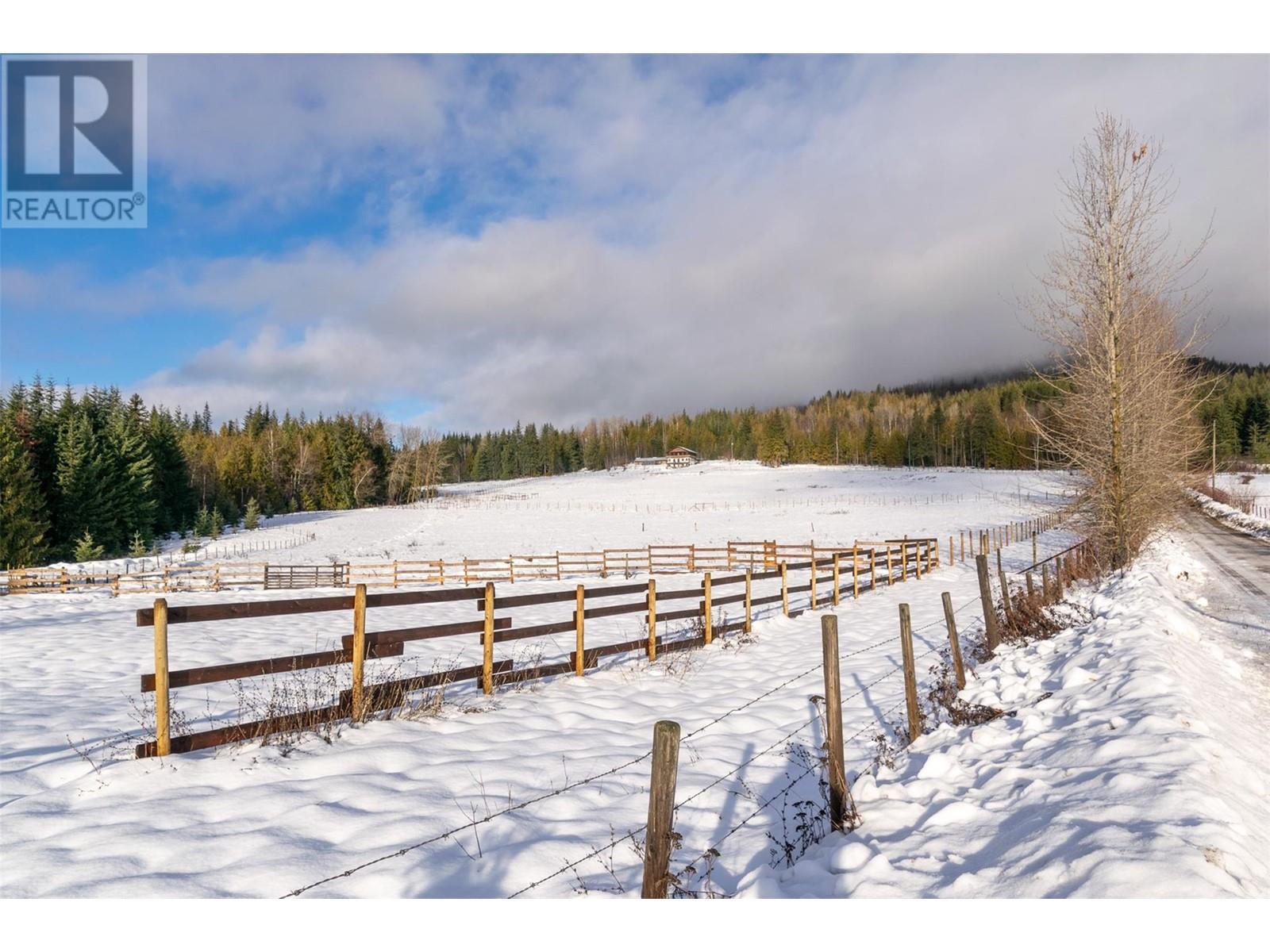 100 Lidstone Road. Salmon Arm, British Columbia