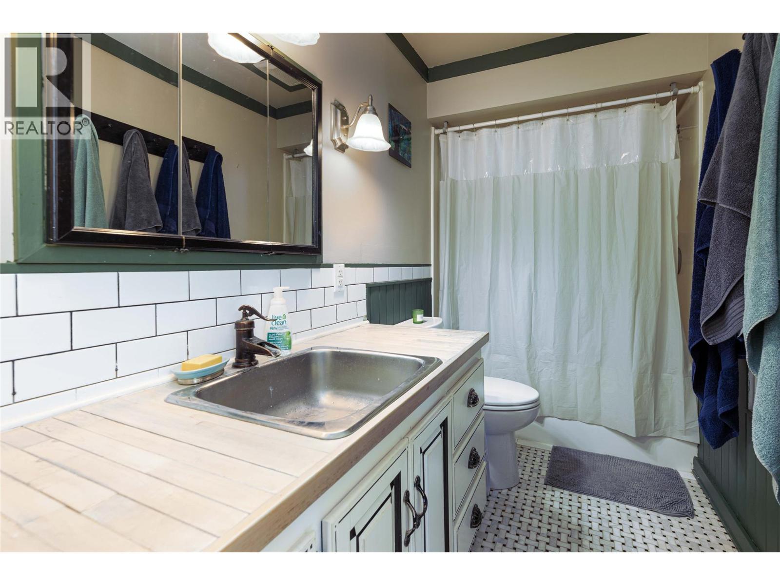 266 Mallory Road. Enderby, British Columbia