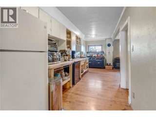 5214 Monro Avenue. Summerland, British Columbia