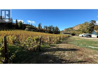 5214 Monro Avenue. Summerland, British Columbia