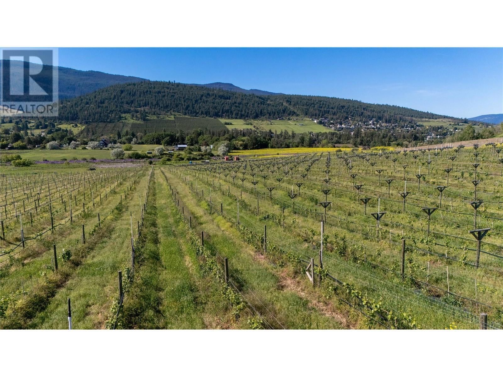 10450 Matner Lane. Coldstream, British Columbia