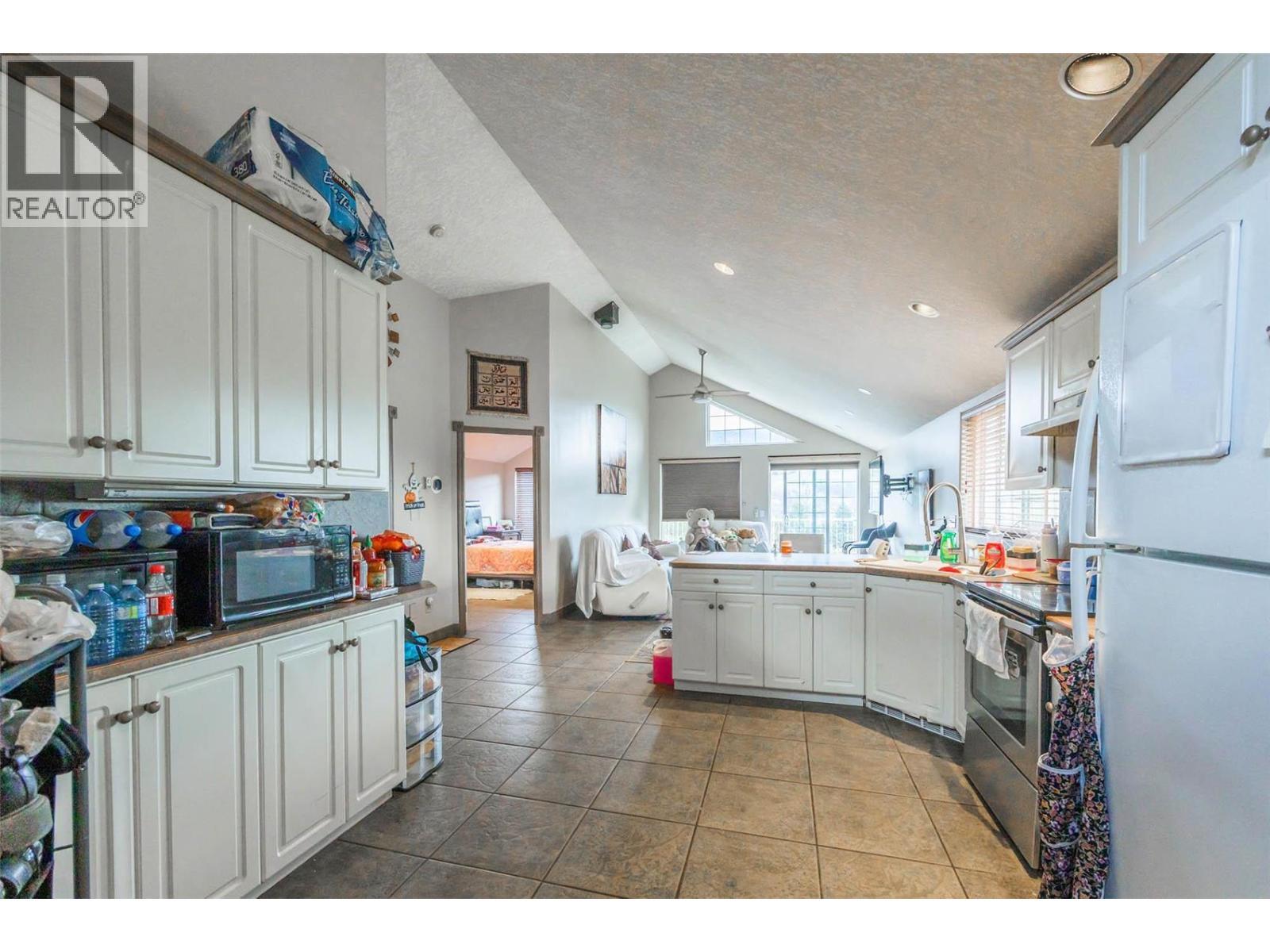 11938 Oceola Road. Lake Country, British Columbia