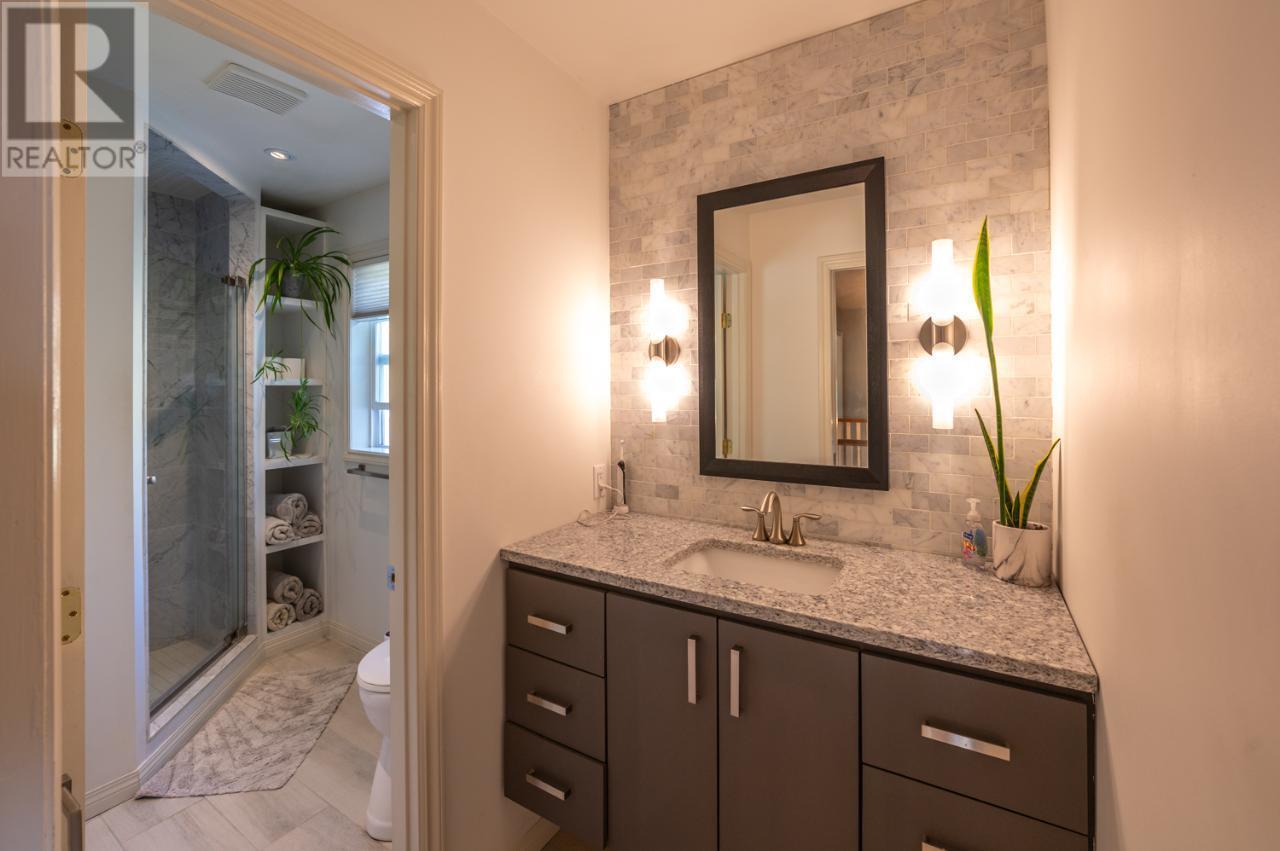 18740 Old Richter Pass Road. Osoyoos, British Columbia