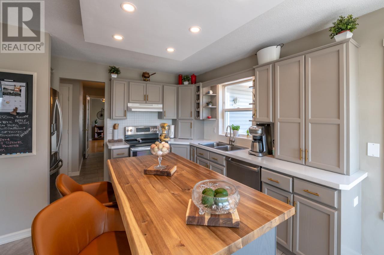 18740 Old Richter Pass Road. Osoyoos, British Columbia