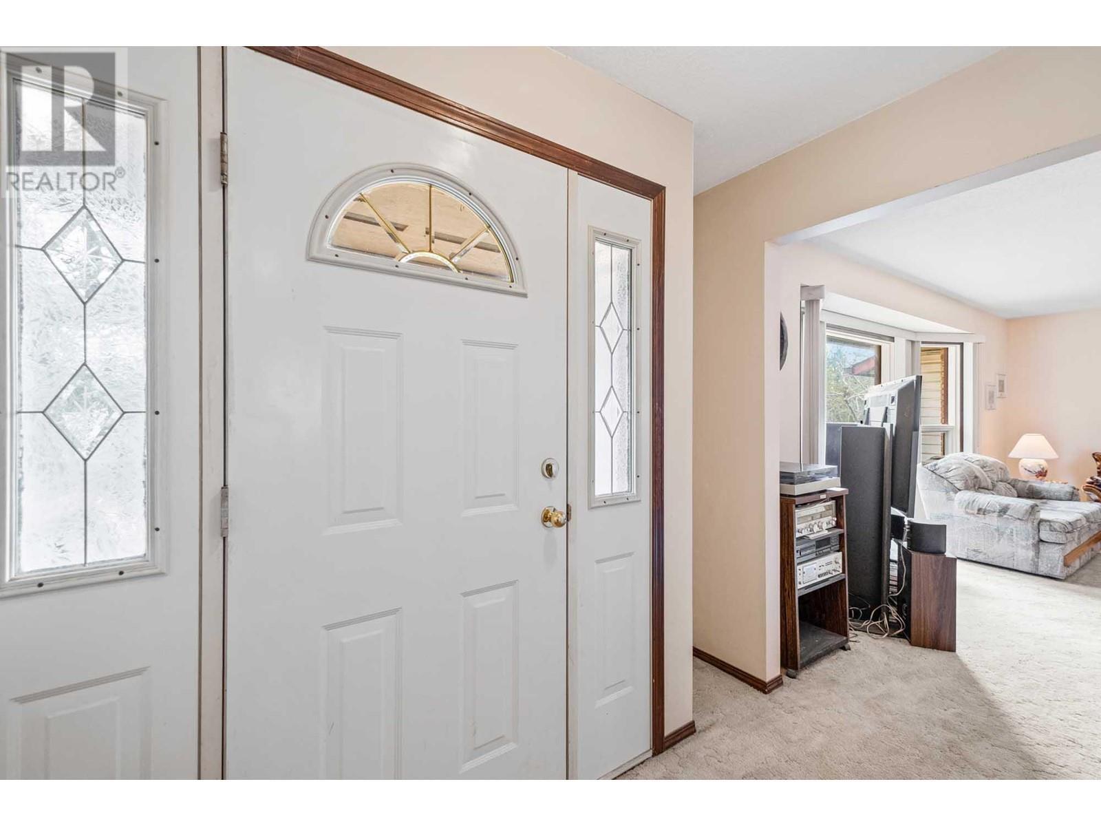 13821 Talbot Road. Lake Country, British Columbia