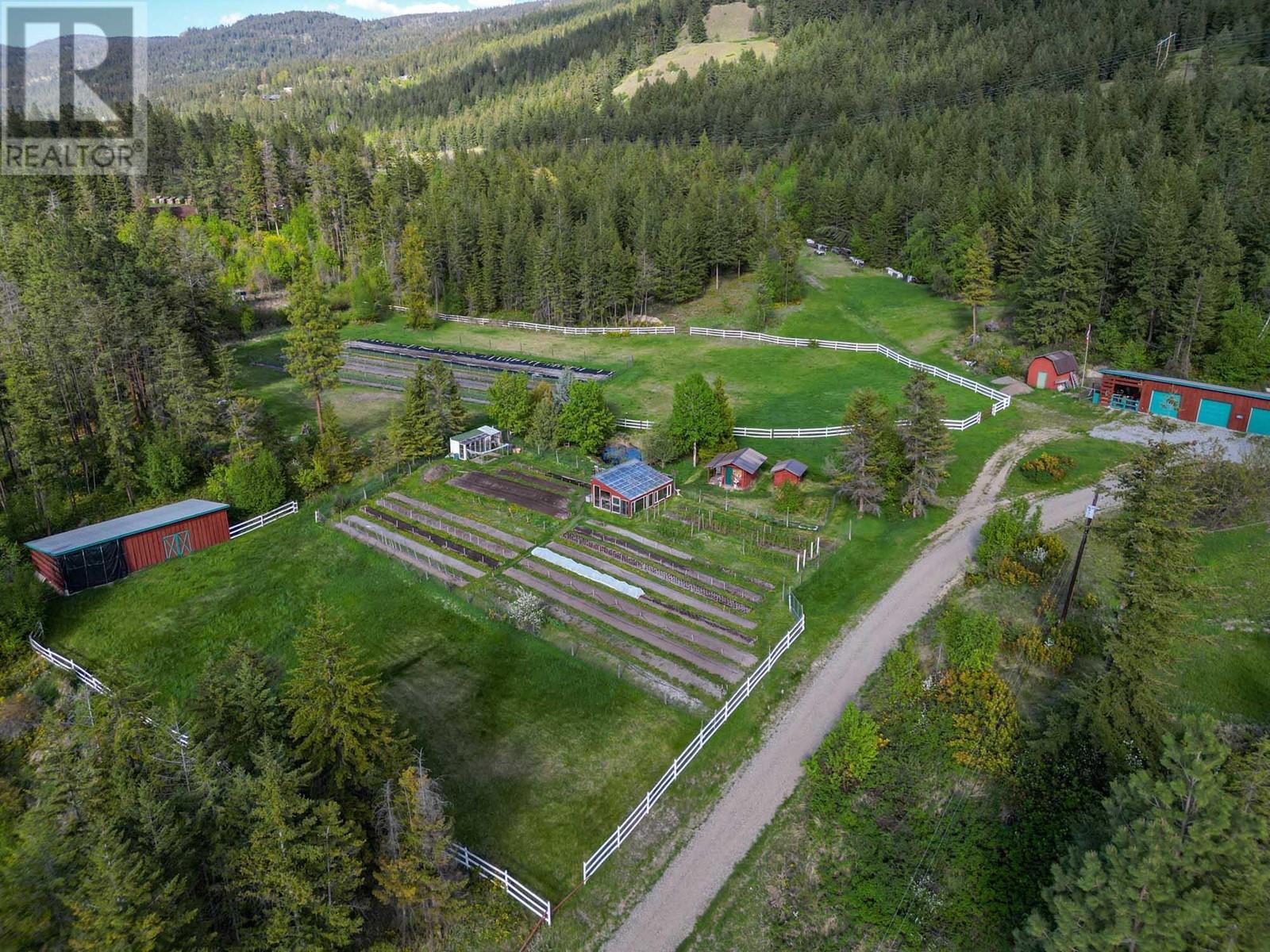 13821 Talbot Road. Lake Country, British Columbia