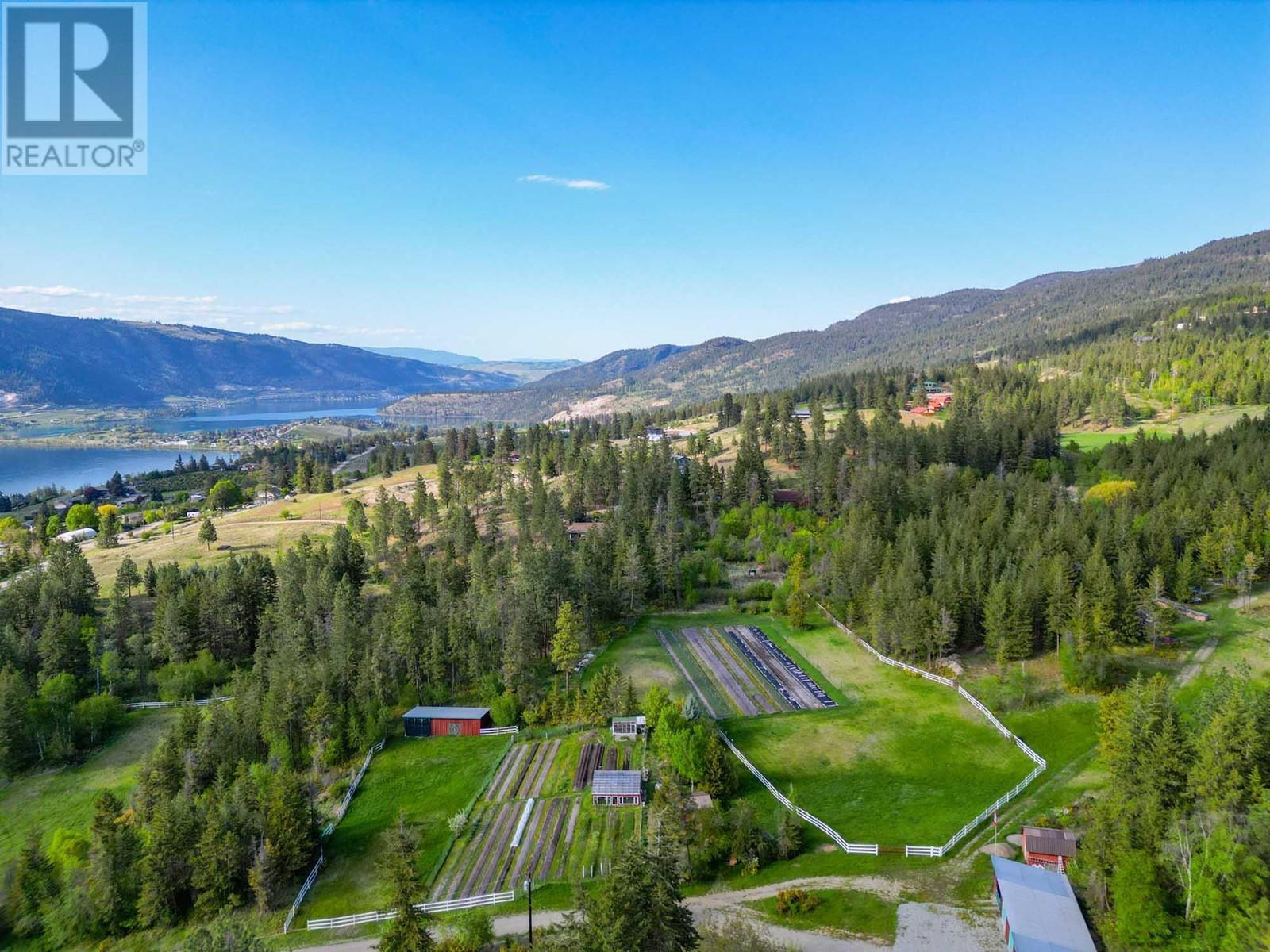 13821 Talbot Road. Lake Country, British Columbia