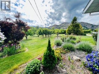 7231 Island Road. Oliver, British Columbia