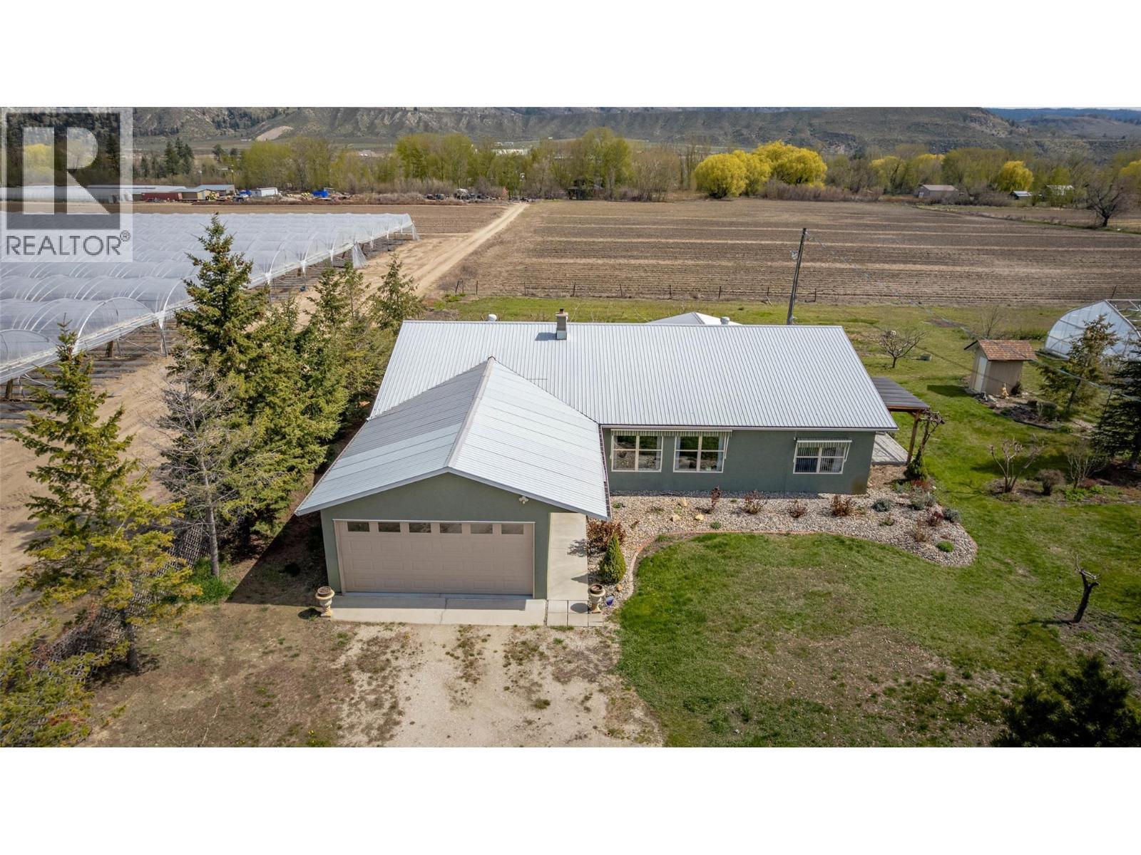 7231 Island Road. Oliver, British Columbia