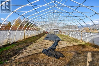 7231 Island Road. Oliver, British Columbia