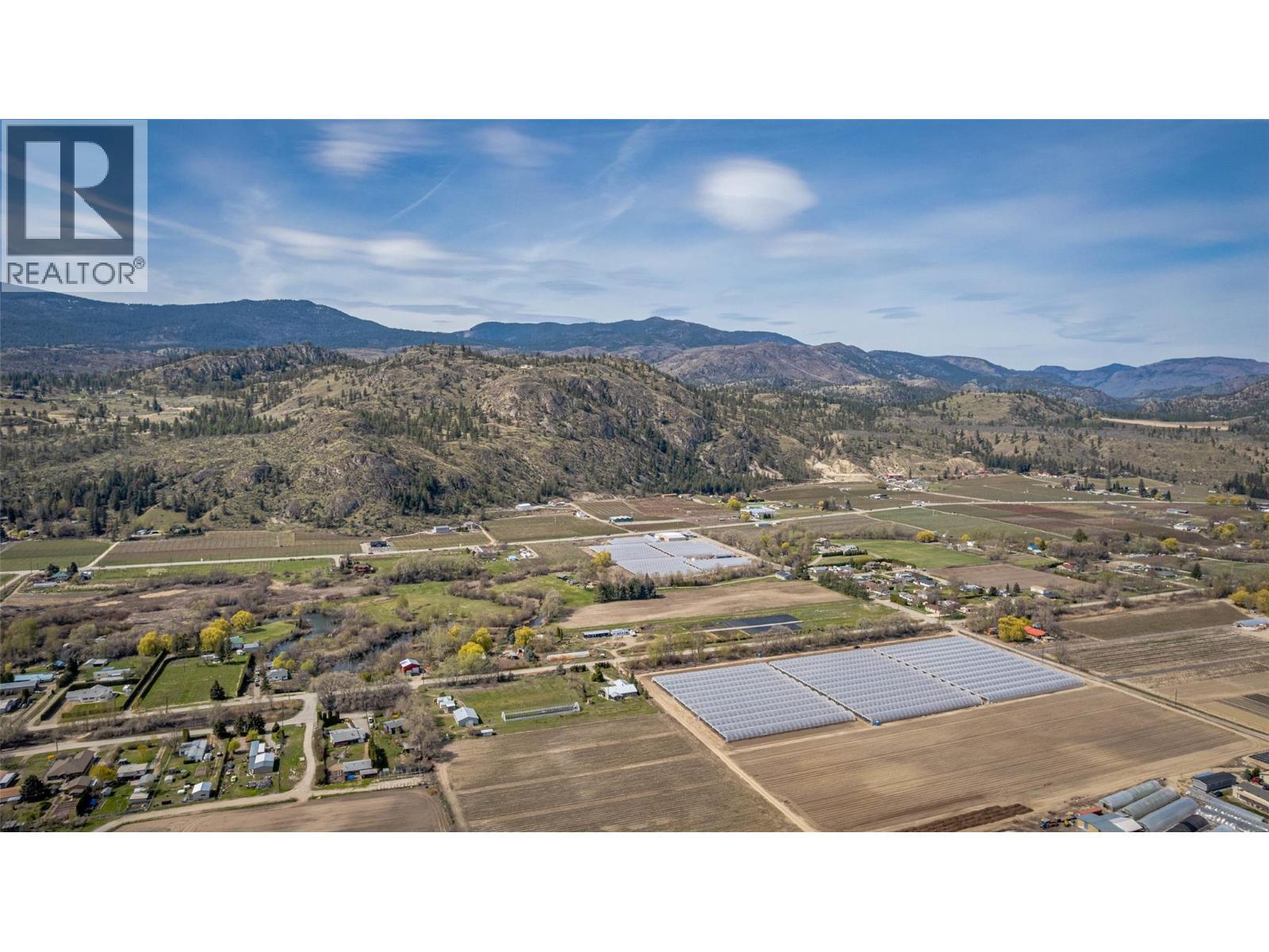 7231 Island Road. Oliver, British Columbia