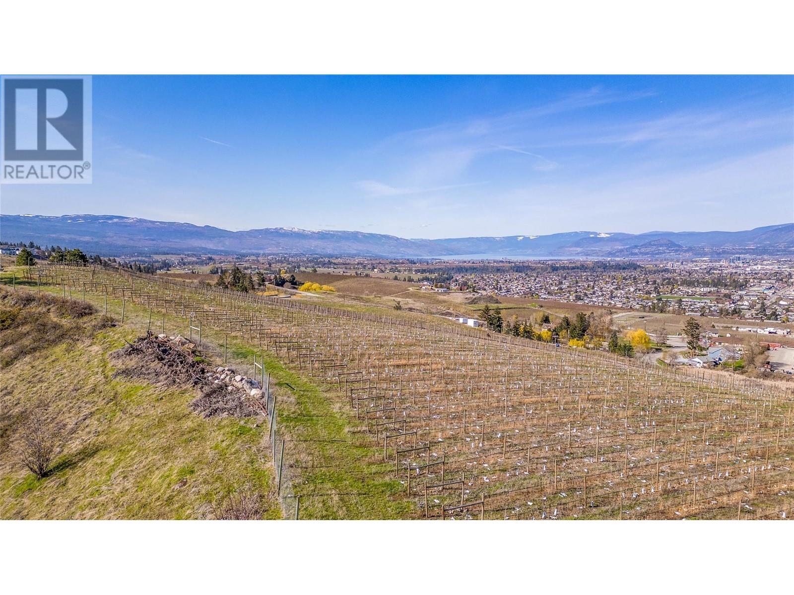 1271 Mckenzie Road. Kelowna, British Columbia