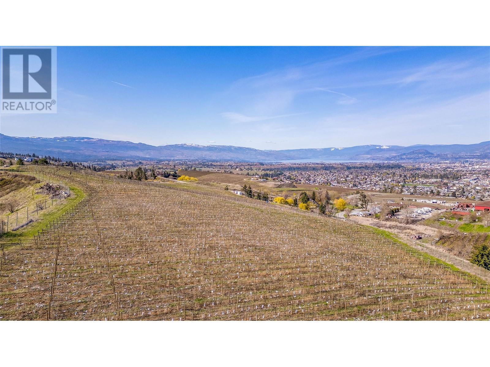 1271 Mckenzie Road. Kelowna, British Columbia