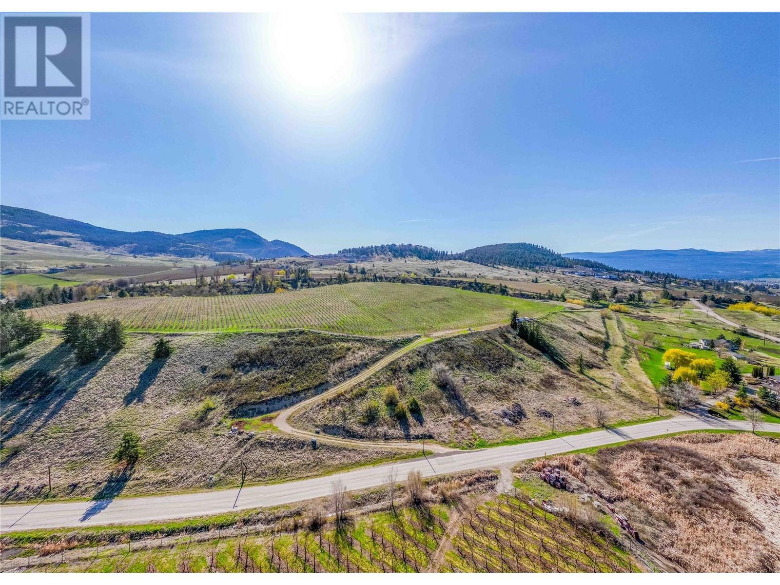 1271 Mckenzie Road. Kelowna, British Columbia