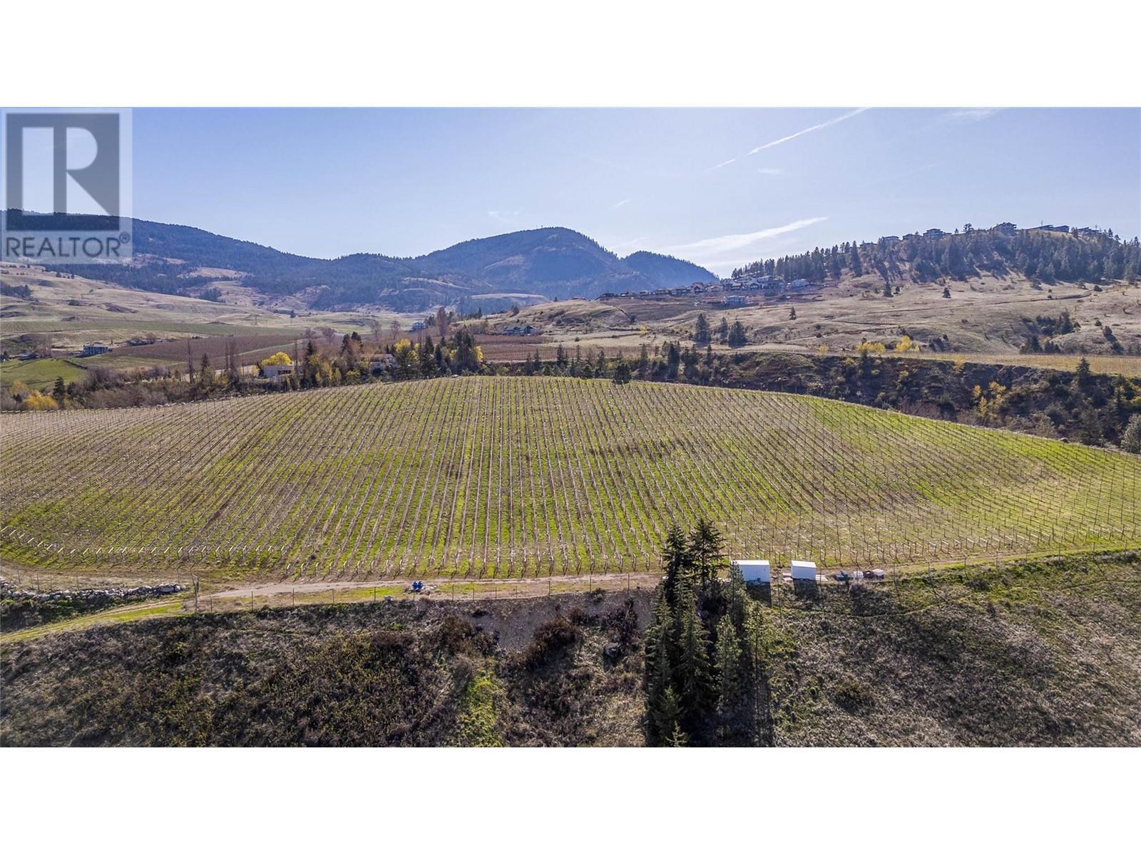 1271 Mckenzie Road. Kelowna, British Columbia