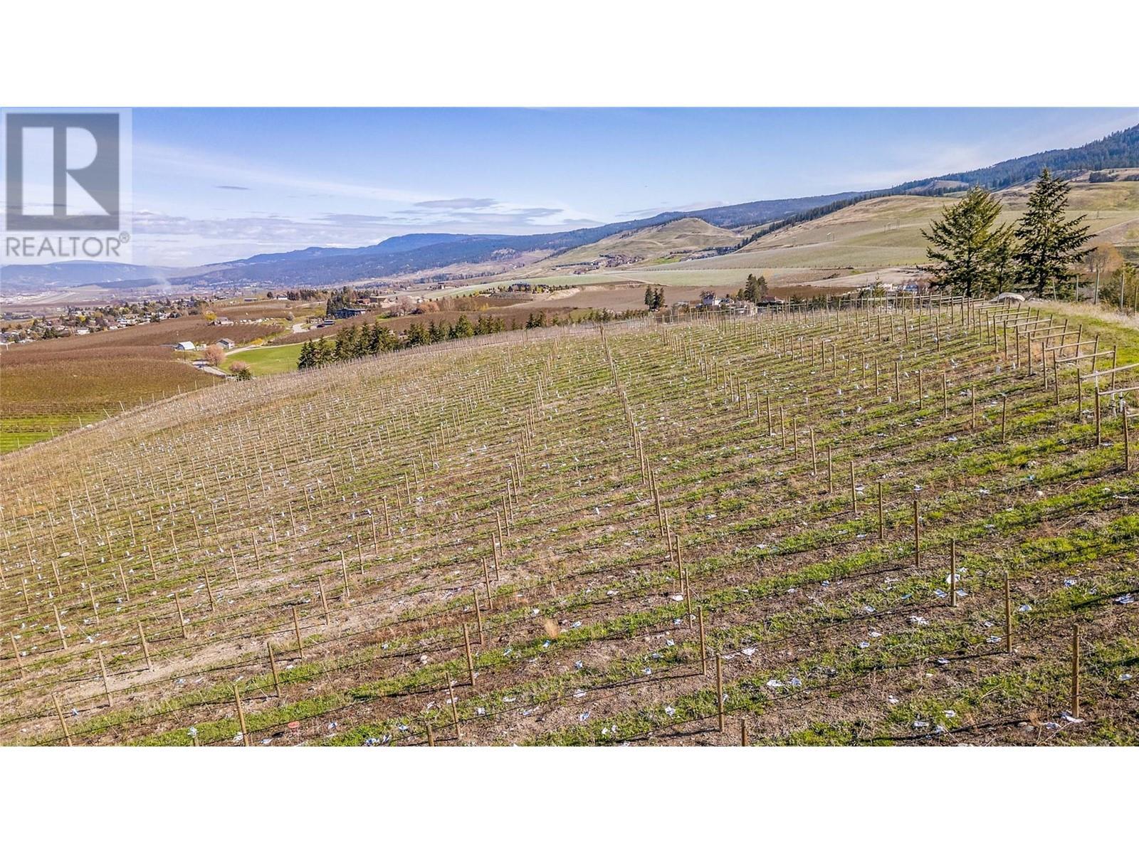 1271 Mckenzie Road. Kelowna, British Columbia