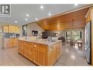 152 Salmon River Road. Salmon Arm, British Columbia