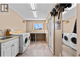 152 Salmon River Road. Salmon Arm, British Columbia