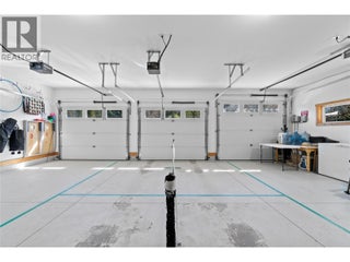 152 Salmon River Road. Salmon Arm, British Columbia