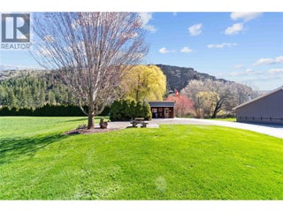 152 Salmon River Road. Salmon Arm, British Columbia