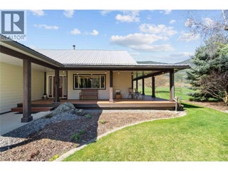 152 Salmon River Road. Salmon Arm, British Columbia