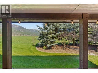 152 Salmon River Road. Salmon Arm, British Columbia