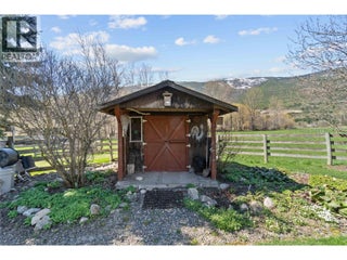 152 Salmon River Road. Salmon Arm, British Columbia