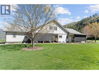 152 Salmon River Road. Salmon Arm, British Columbia