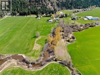 152 Salmon River Road. Salmon Arm, British Columbia