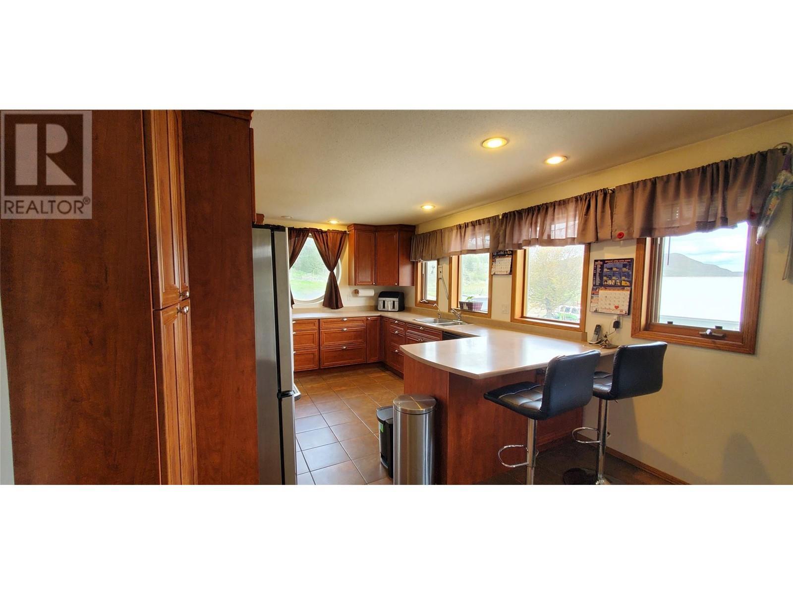 13969 Old Richter Pass Road. Osoyoos, British Columbia