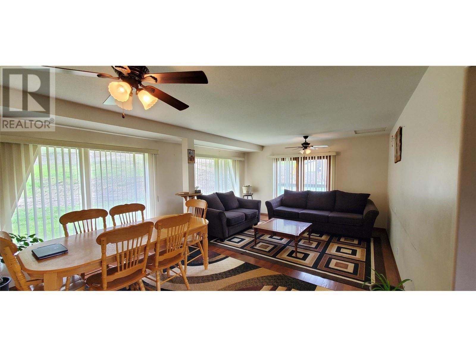 13969 Old Richter Pass Road. Osoyoos, British Columbia