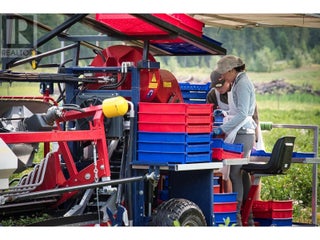 1238 Creighton Valley Road. Lumby, British Columbia