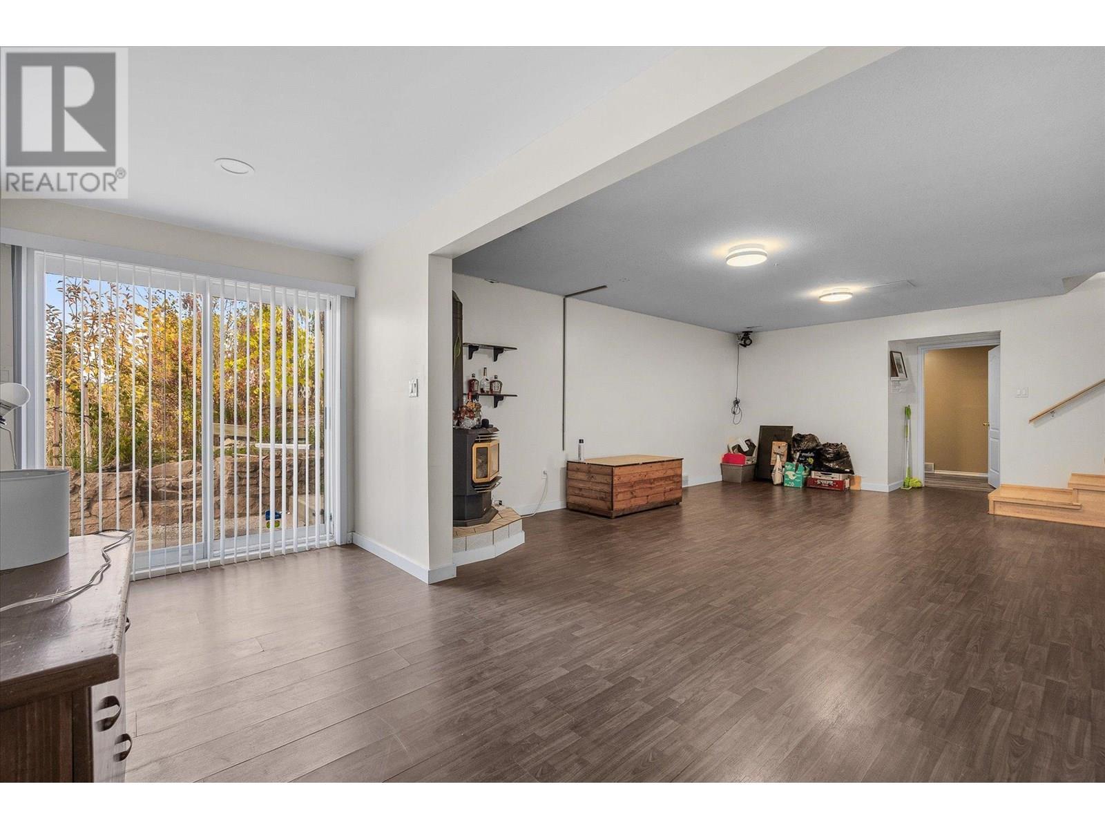 848 Webster Road. Kelowna, British Columbia