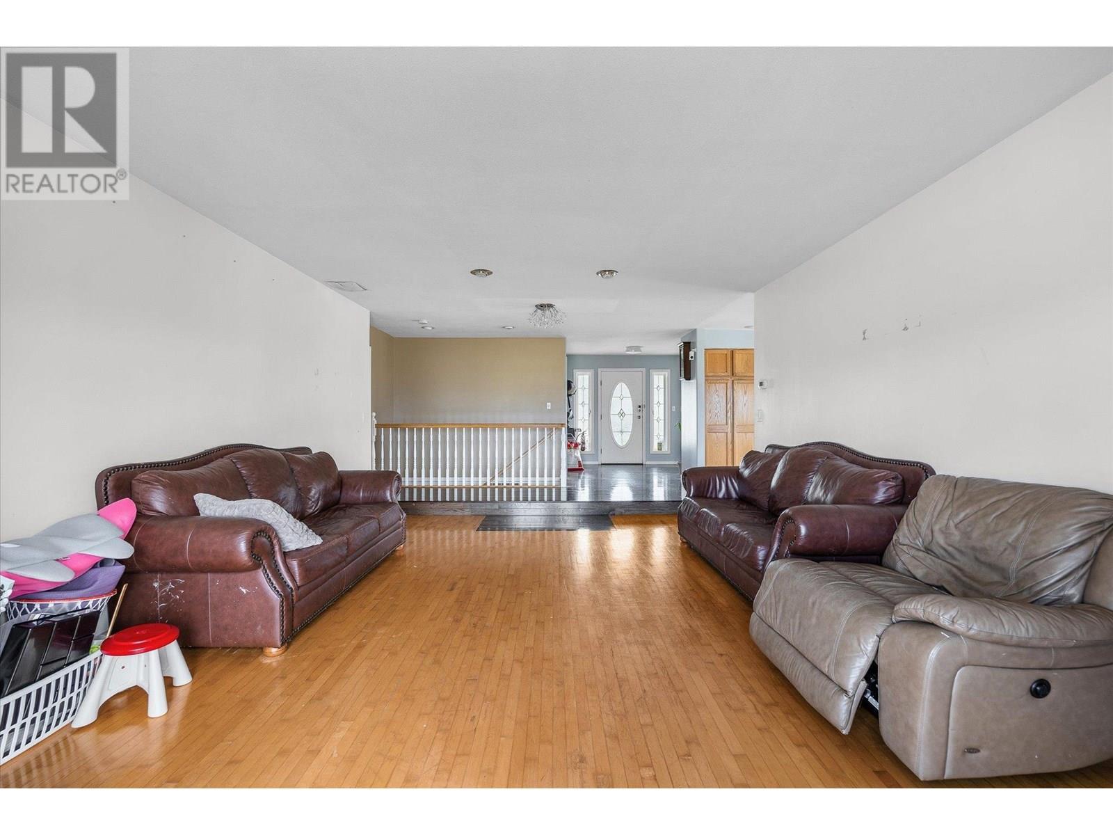 848 Webster Road. Kelowna, British Columbia