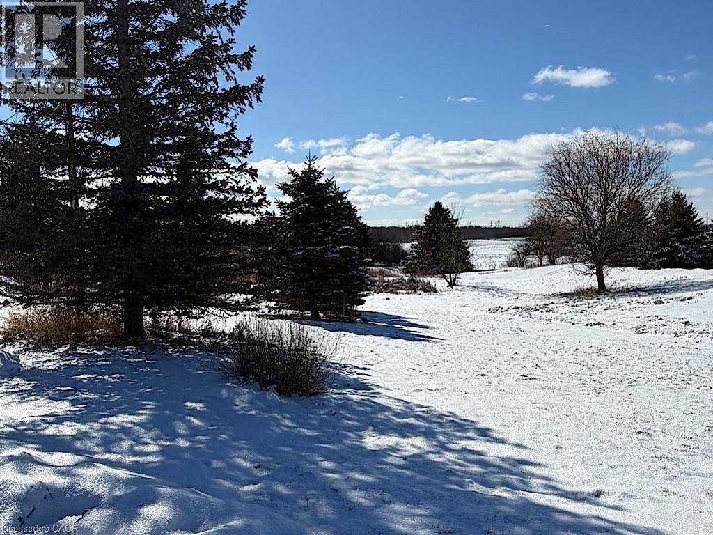 521 Baptist Church Road, Brantford