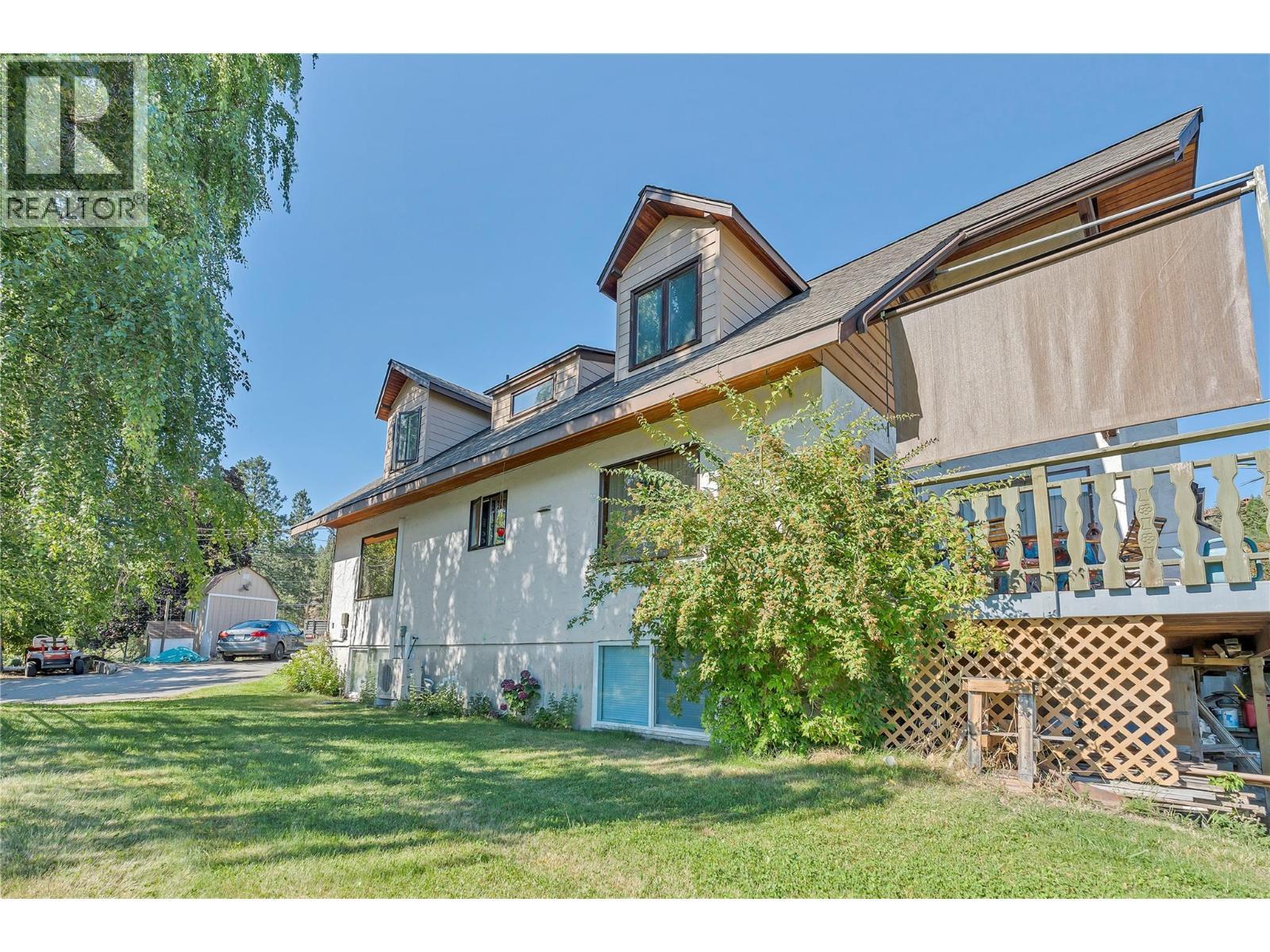 4206 Monro Avenue. Summerland, British Columbia