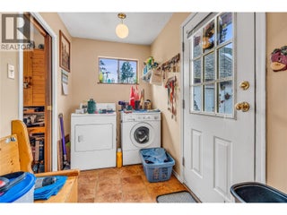 4206 Monro Avenue. Summerland, British Columbia