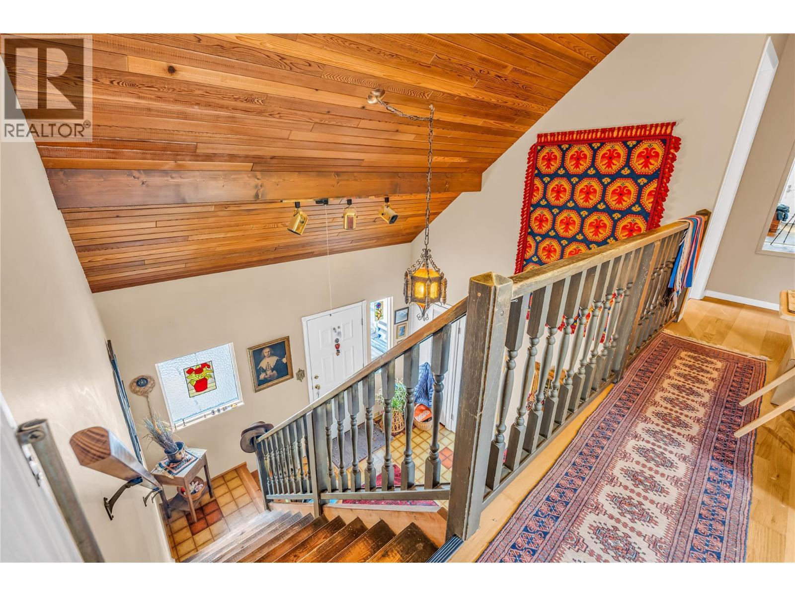 4206 Monro Avenue. Summerland, British Columbia