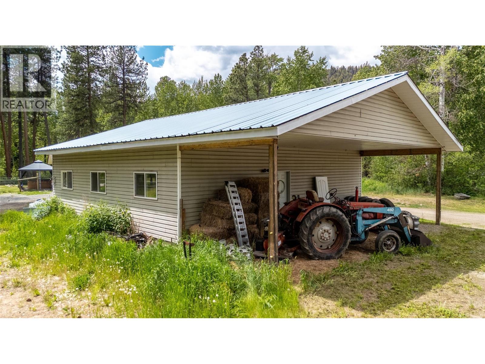 2035 Princeton Summerland Road. Princeton, British Columbia