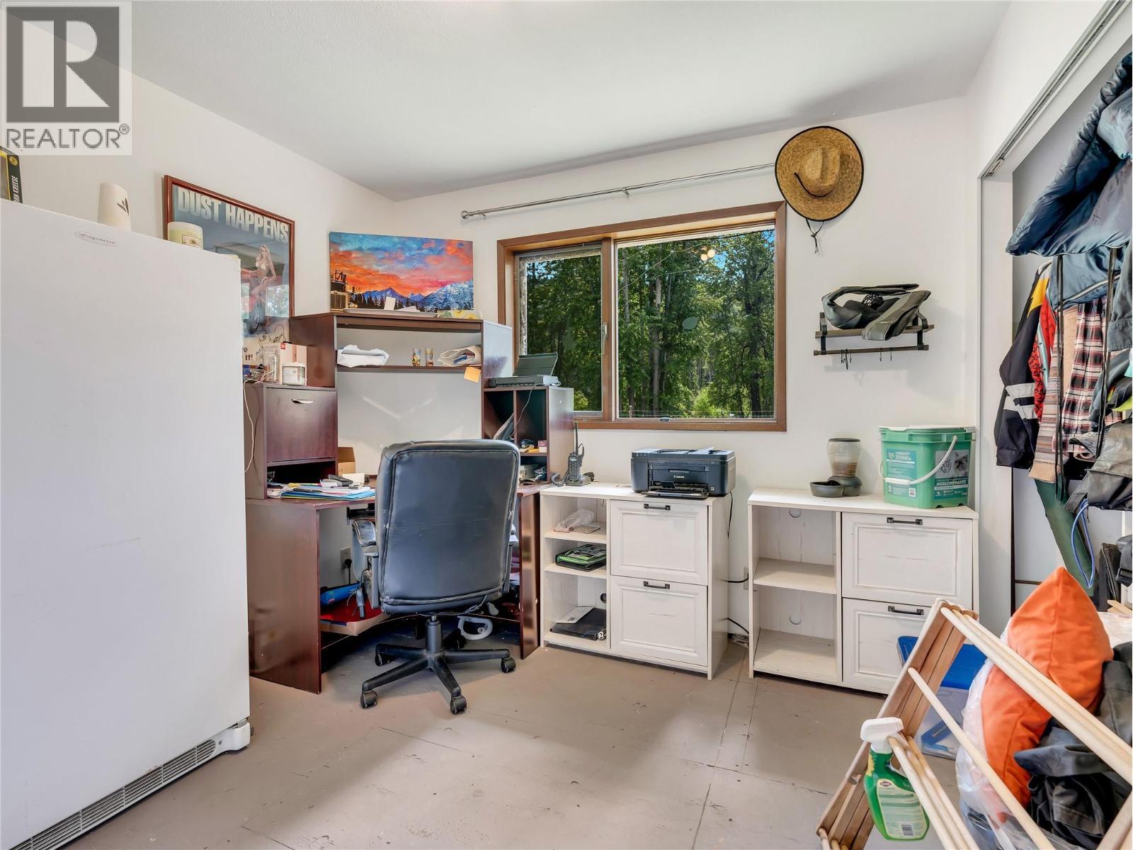 2035 Princeton Summerland Road. Princeton, British Columbia