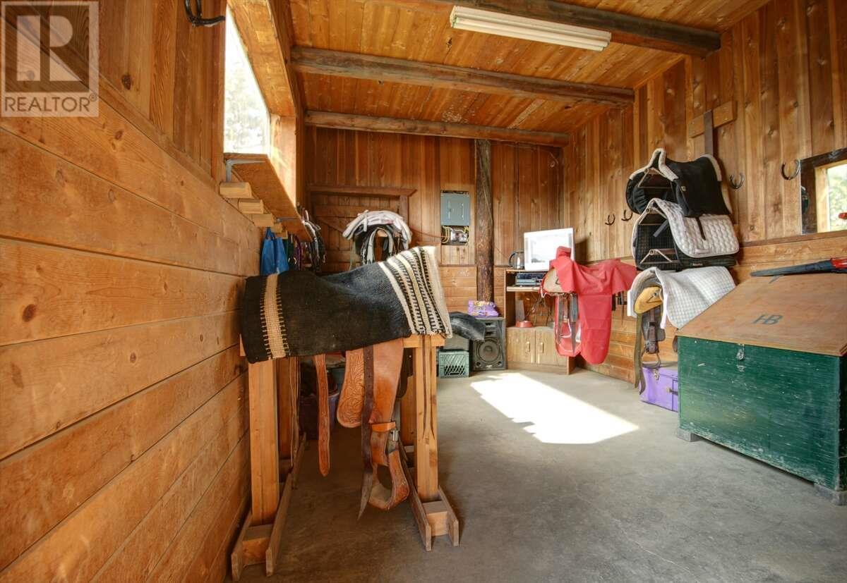 975 Mountview Road. Vernon, British Columbia