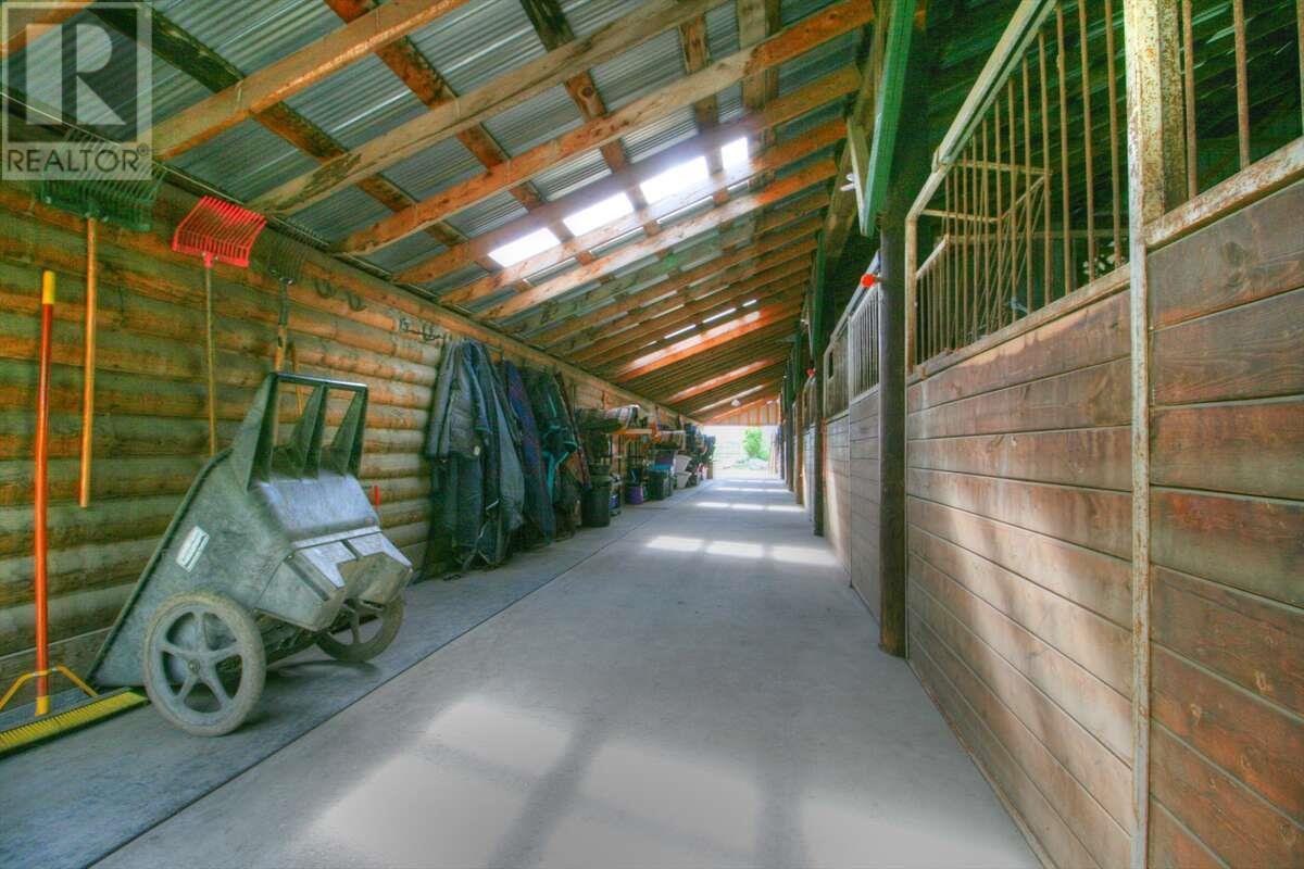 975 Mountview Road. Vernon, British Columbia