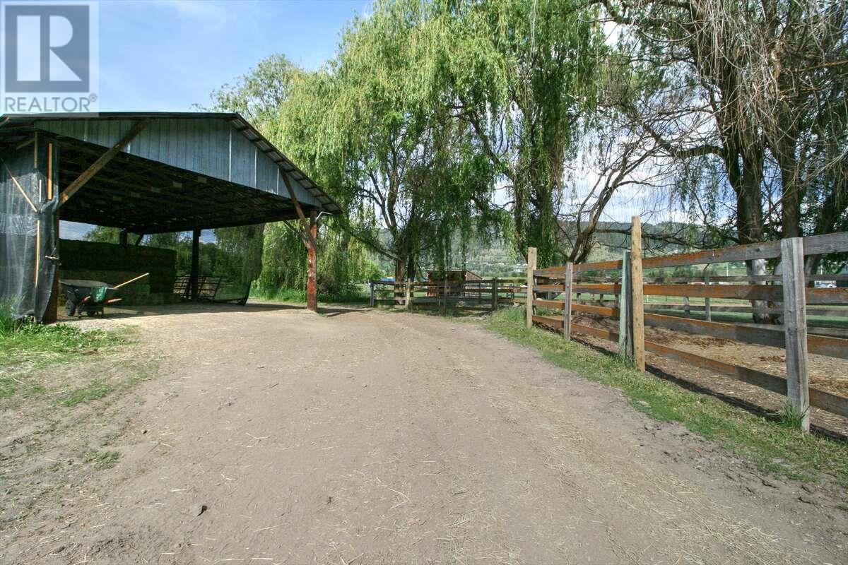 975 Mountview Road. Vernon, British Columbia