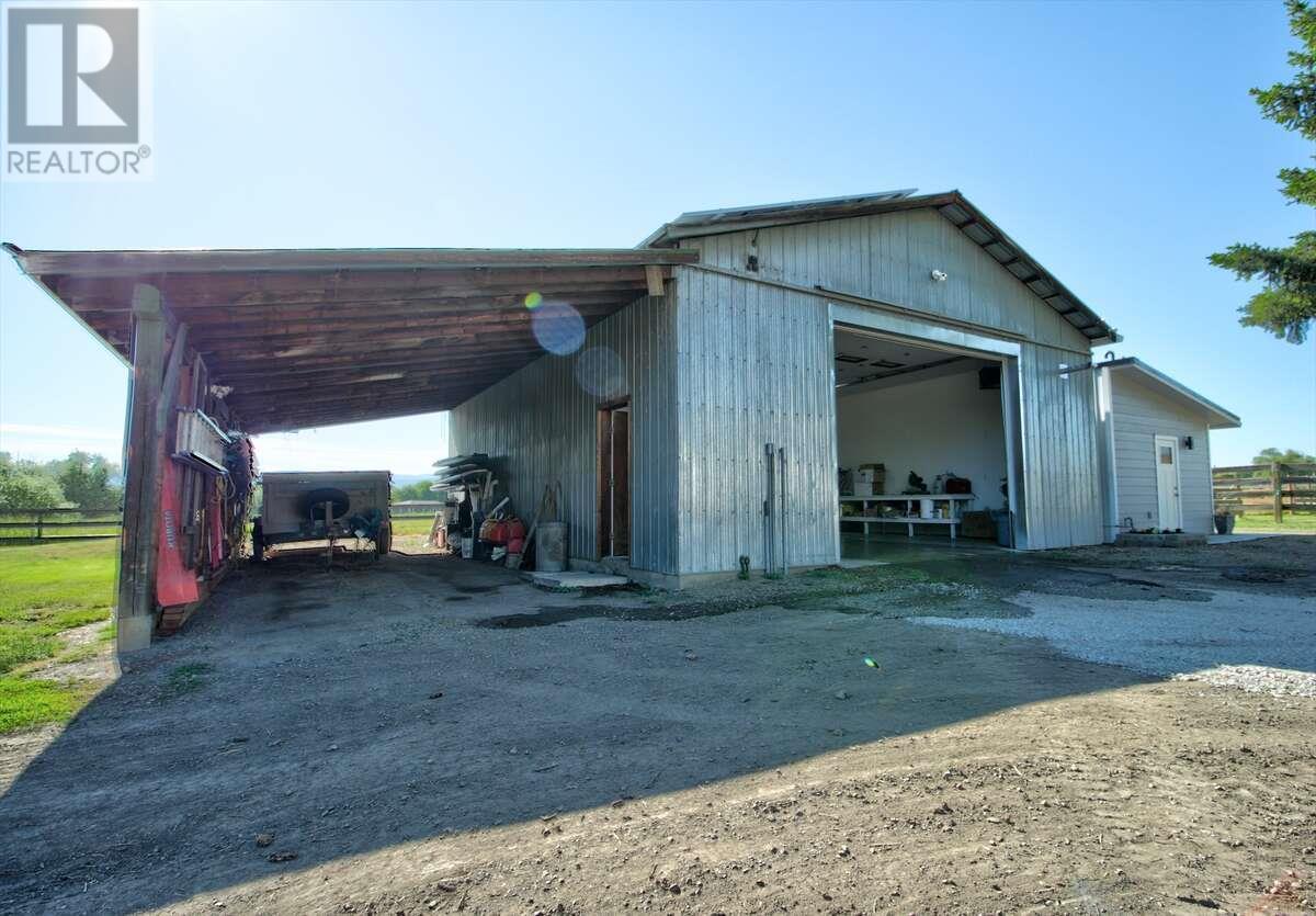 975 Mountview Road. Vernon, British Columbia