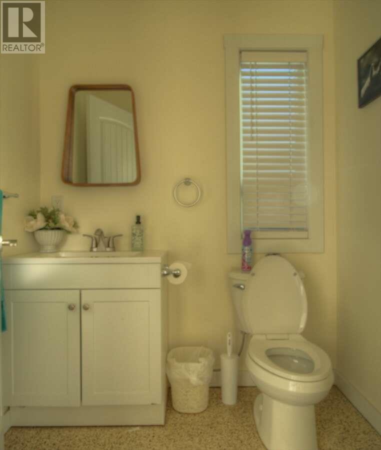 975 Mountview Road. Vernon, British Columbia