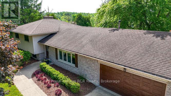 202122 21 Highway, Georgian Bluffs