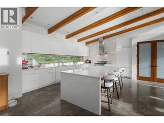 3194 Dunster Road. Kelowna, British Columbia