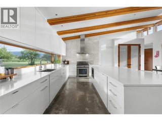 3194 Dunster Road. Kelowna, British Columbia