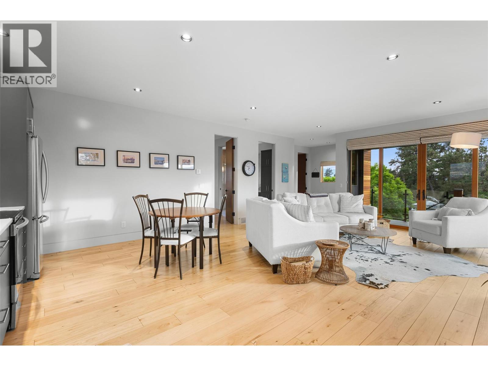 3194 Dunster Road. Kelowna, British Columbia