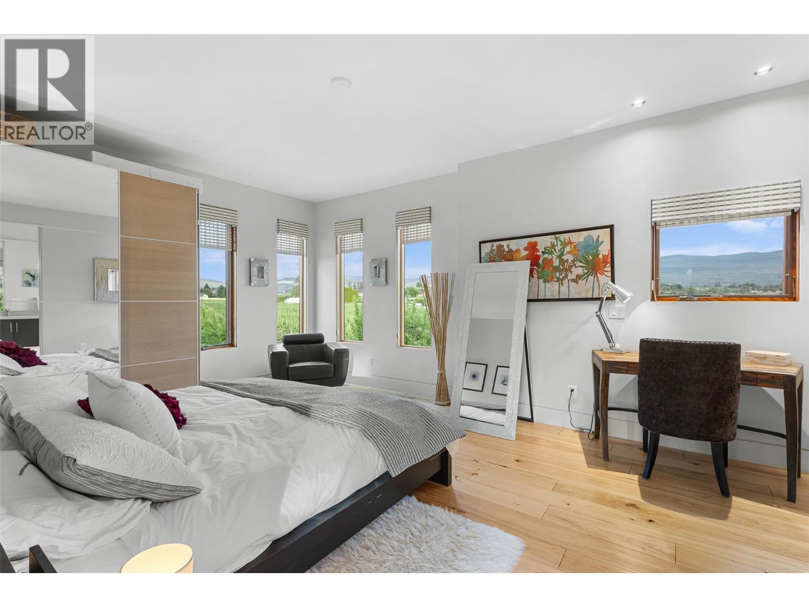 3194 Dunster Road. Kelowna, British Columbia